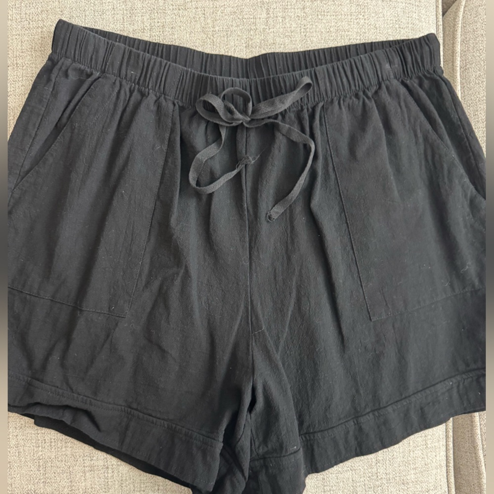 Women's Black Casual Shorts